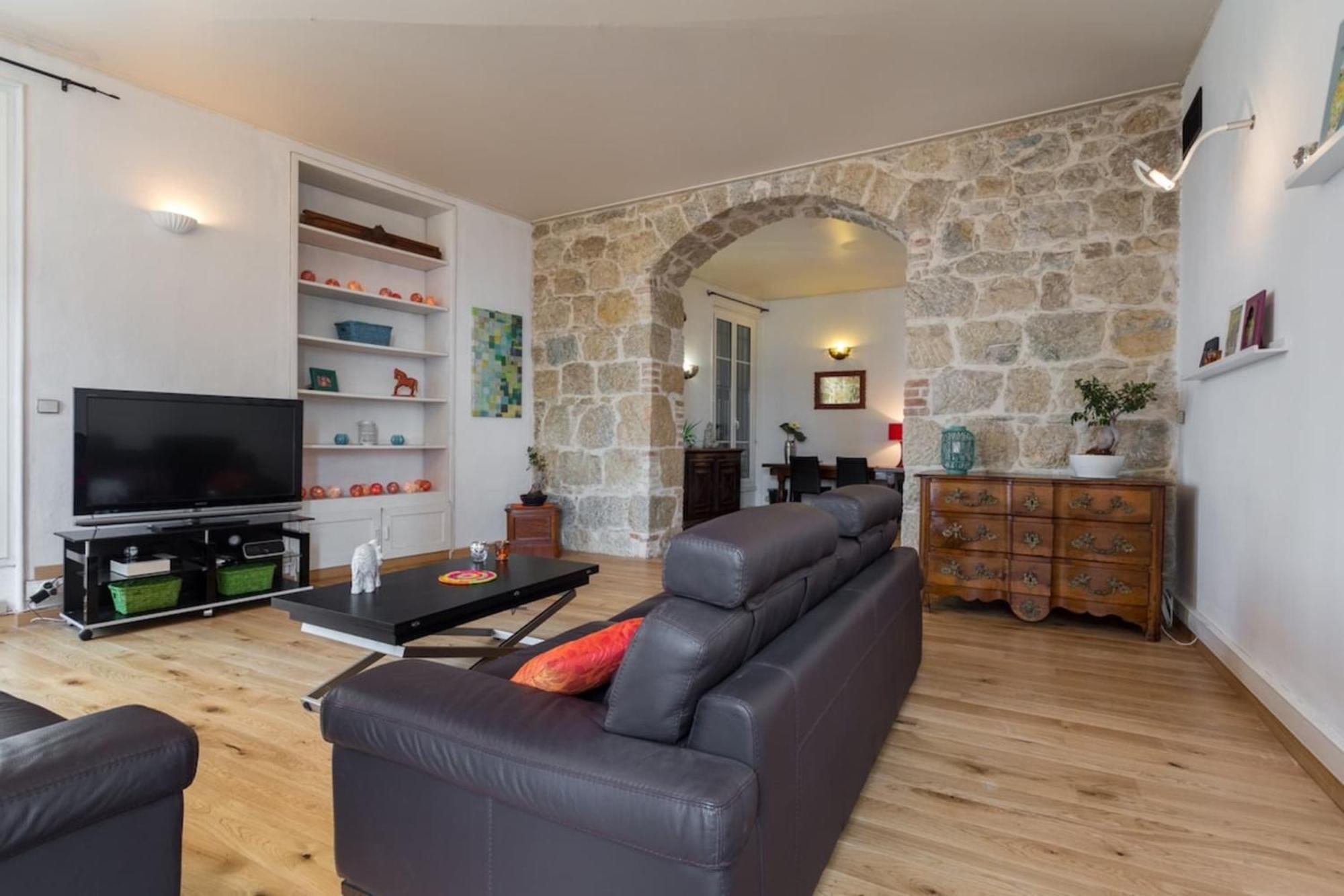 Etats Unis 892 - Spacious Flat On Sea Front Wac Nizza Esterno foto